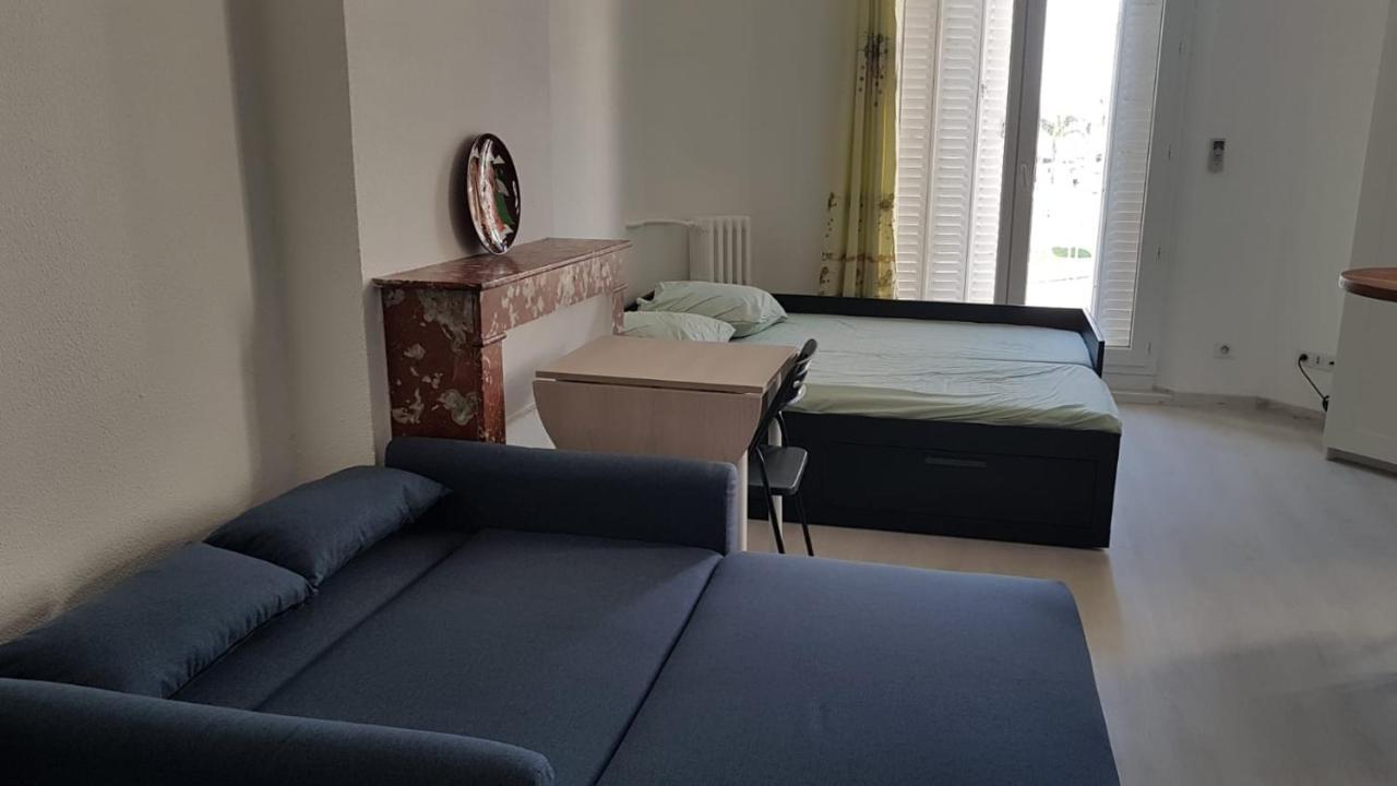 Studio With Sea View For 2 People Toulon Ngoại thất bức ảnh