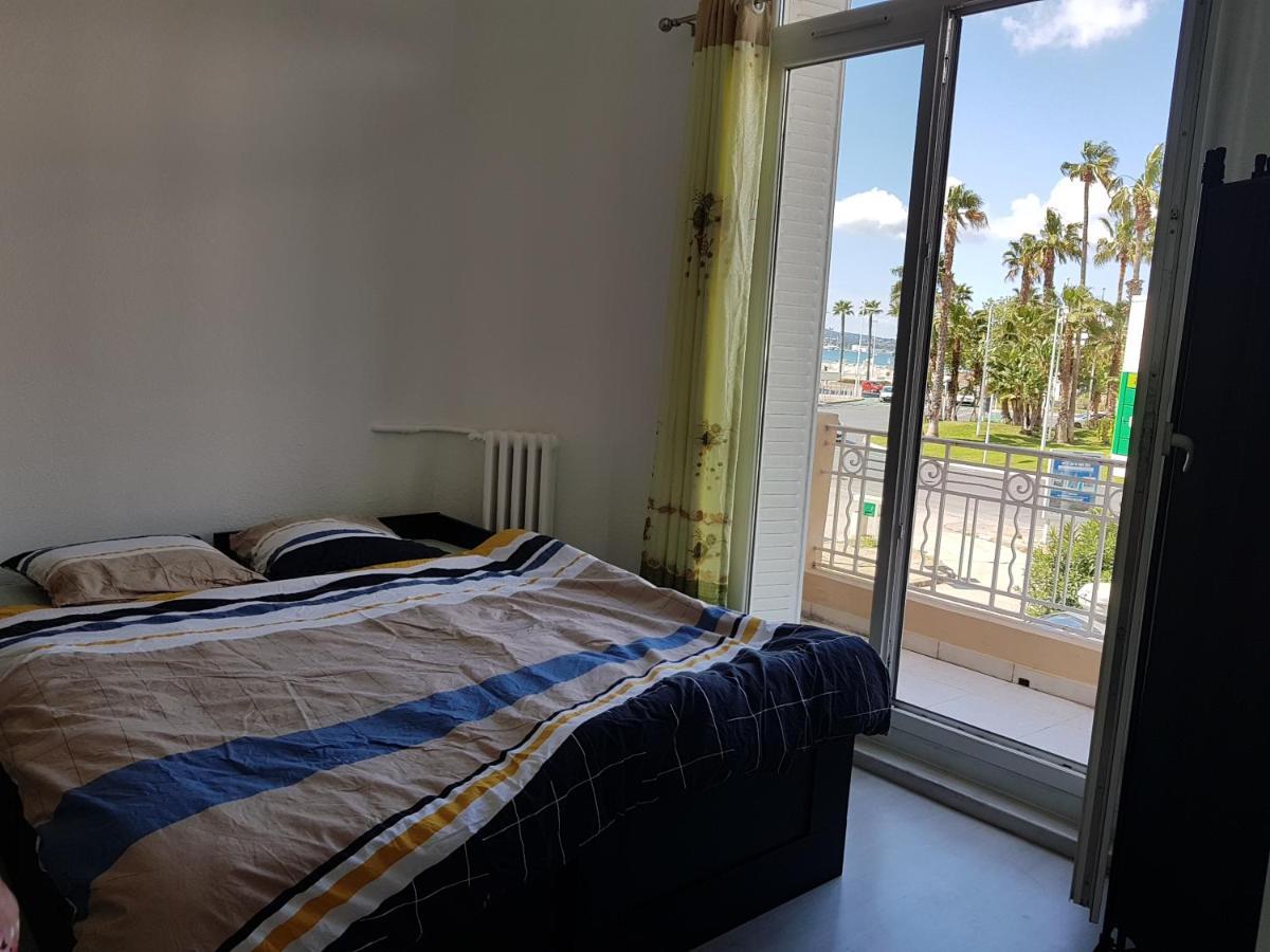 Studio With Sea View For 2 People Toulon Ngoại thất bức ảnh